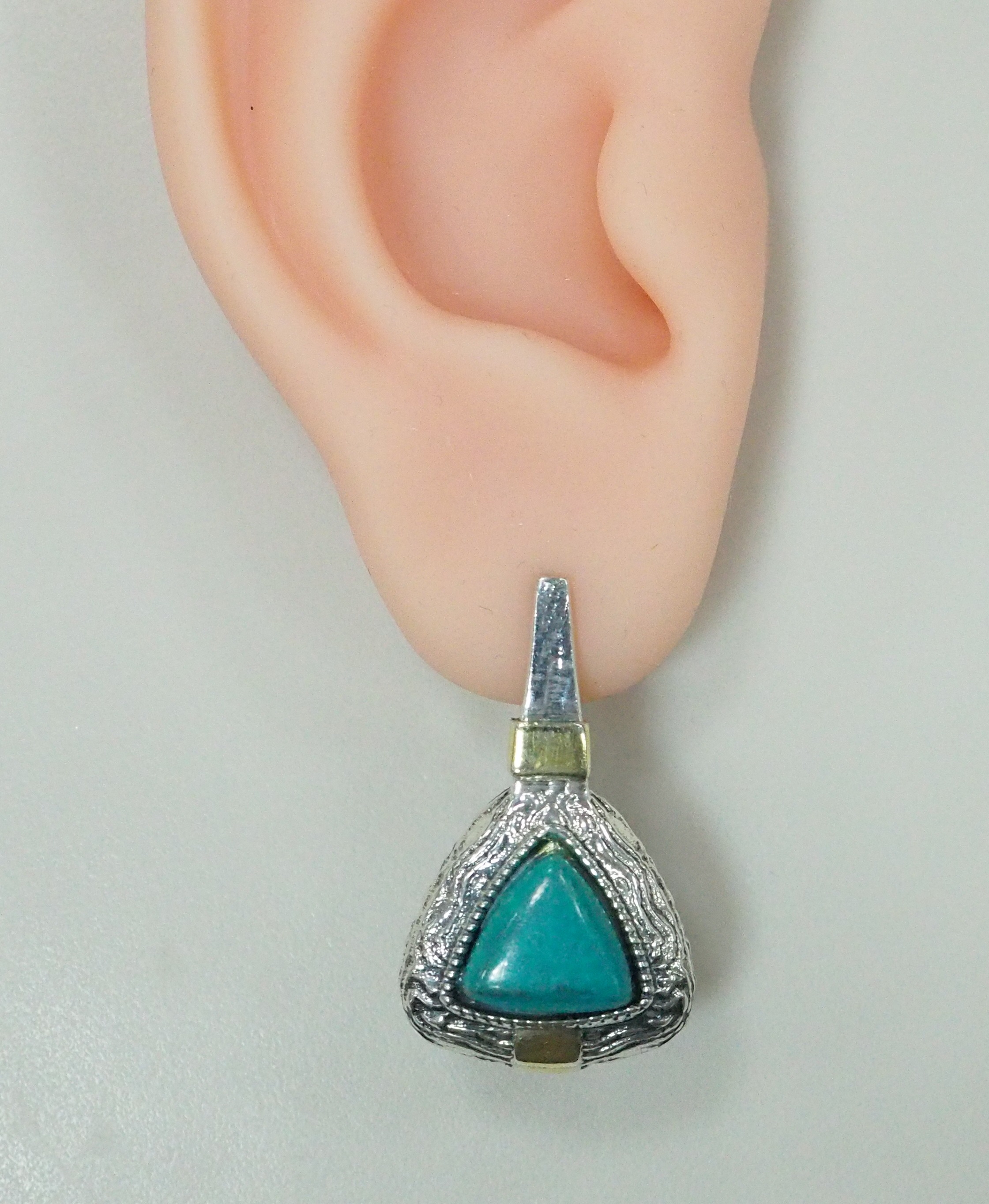 Серебряные серьги с бирюзой